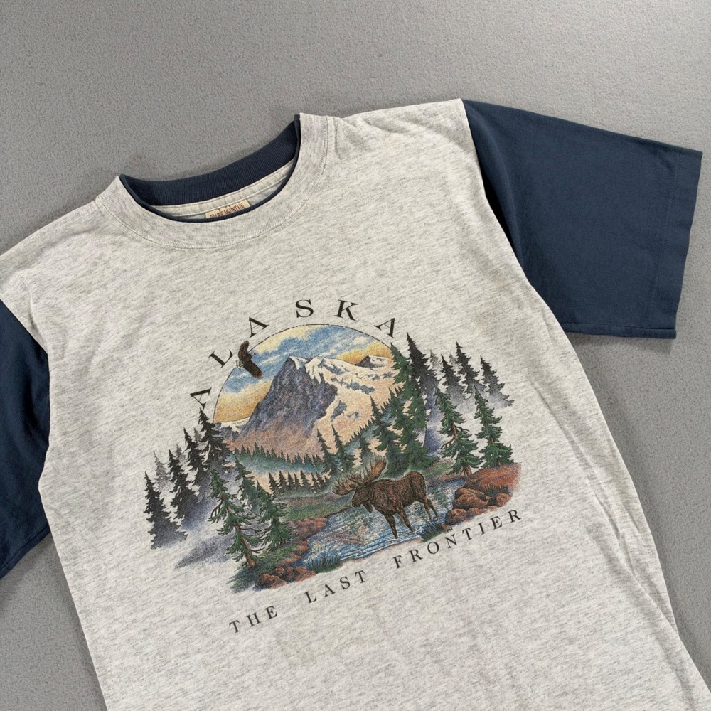 Vintage 90s Prairie Mountain Alaska Moose Graphic T-Shirt Small USA Made